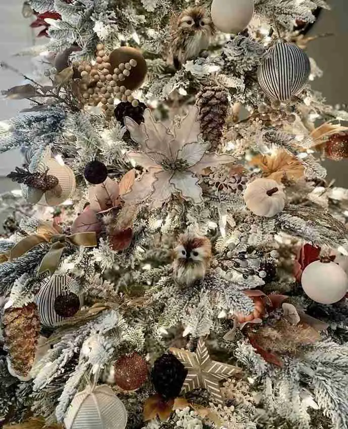 Frosted Woodland Owl Tree