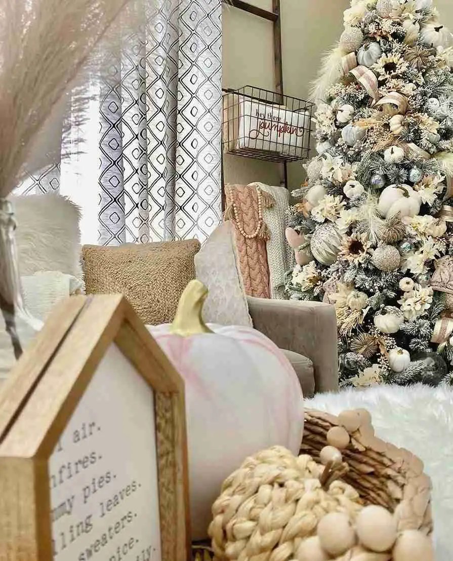 Cream Boho Pampas Grass Tree