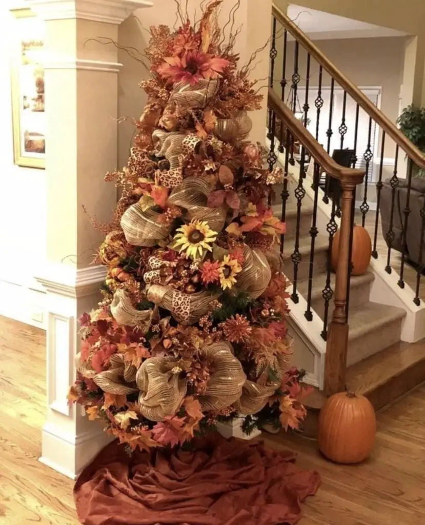 Staircase Burlap and Leopard Ribbon Tree