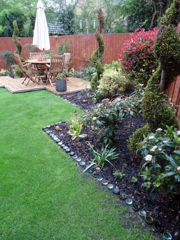 Sunken Glass Bottle Lawn Edging