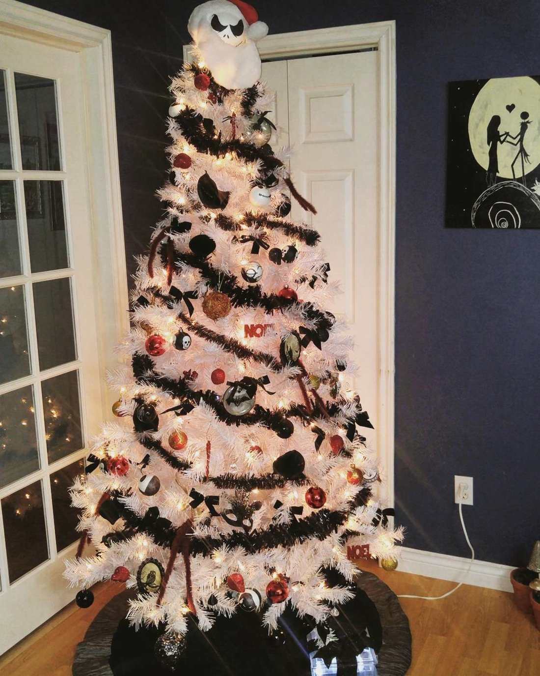White Tree with Santa Ghost Topper