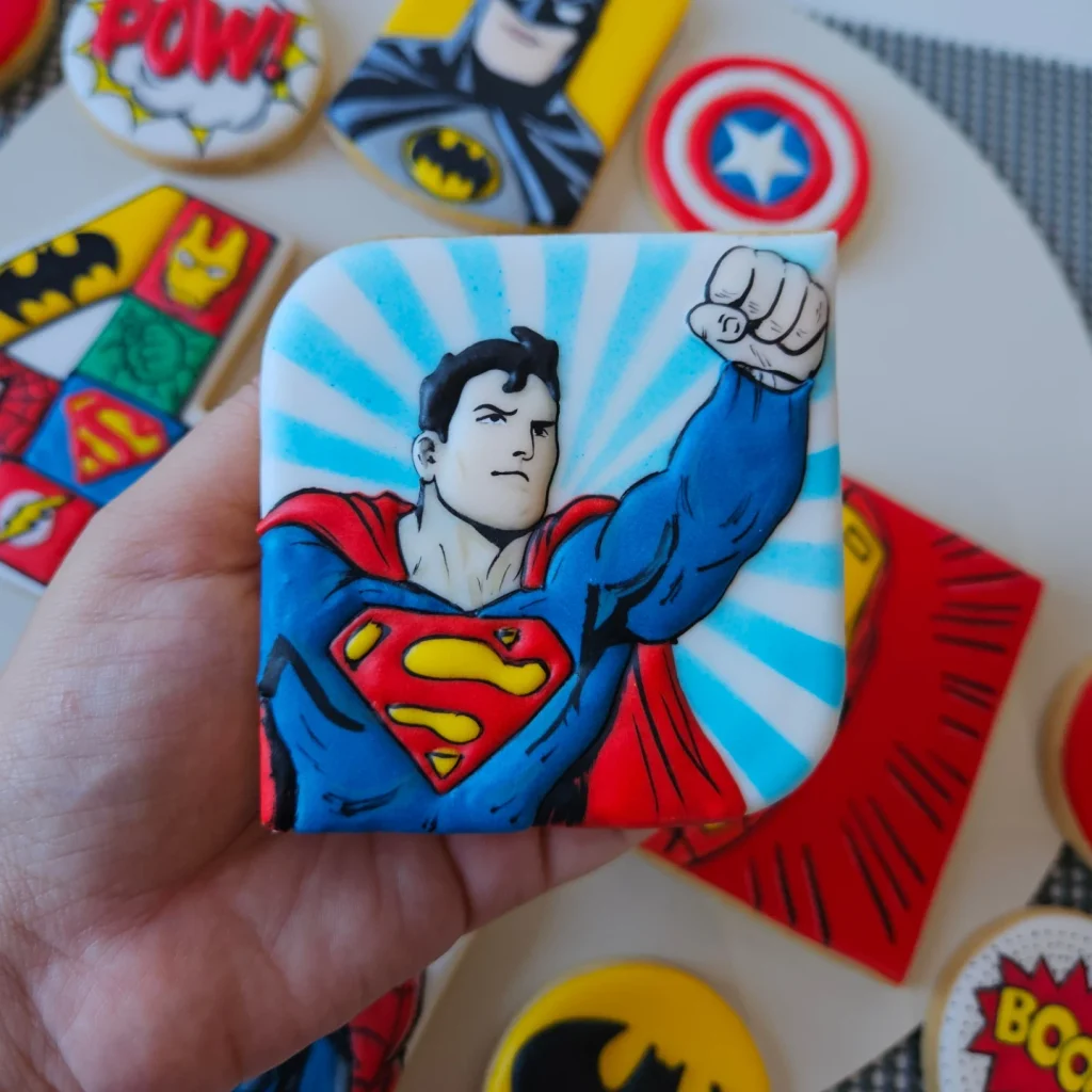 65+ Superhero-Themed Cookies for an Action-Packed Party 6 65+ Superhero-Themed Cookies for an Action-Packed Party 6
