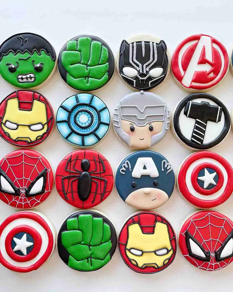 65+ Superhero-Themed Cookies for an Action-Packed Party 10 65+ Superhero-Themed Cookies for an Action-Packed Party 10