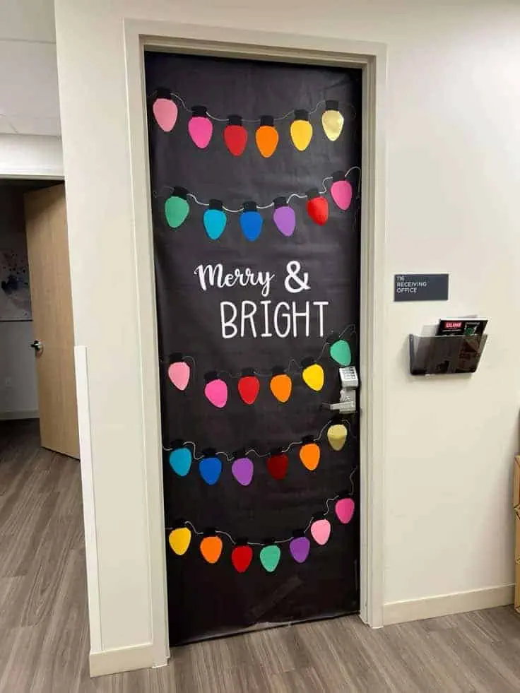 29+ Christmas Classroom Door Ideas That Are Easy & Cute 7 Merry And Bright