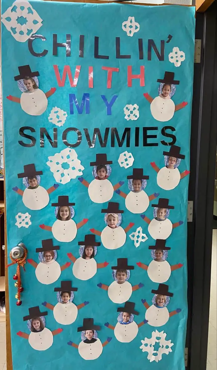 29+ Christmas Classroom Door Ideas That Are Easy & Cute 8 Chillin With My Snowmies
