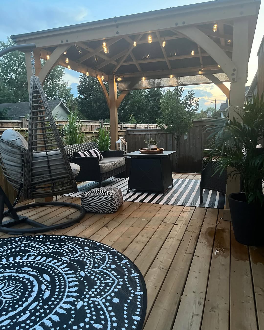 21 Covered Gazebo Ideas for a Beautiful and Cozy Outdoor Space 10 Cozy Bohemian Deck Gazebo