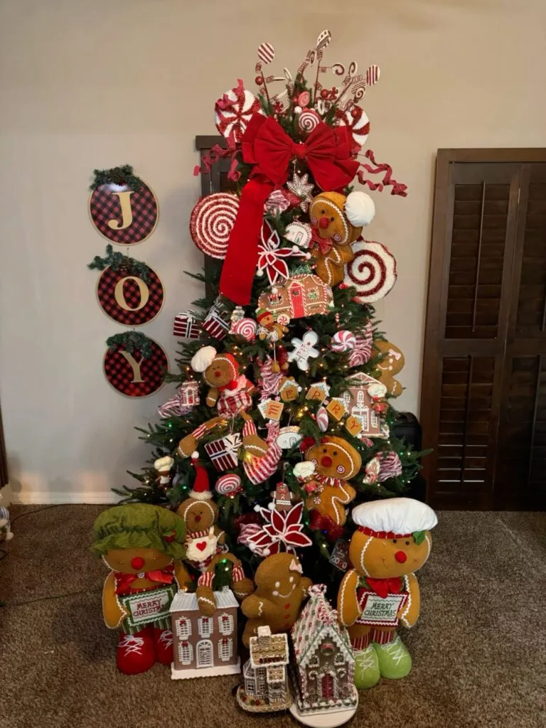 Joyous Red Bow and Gingerbread Decor