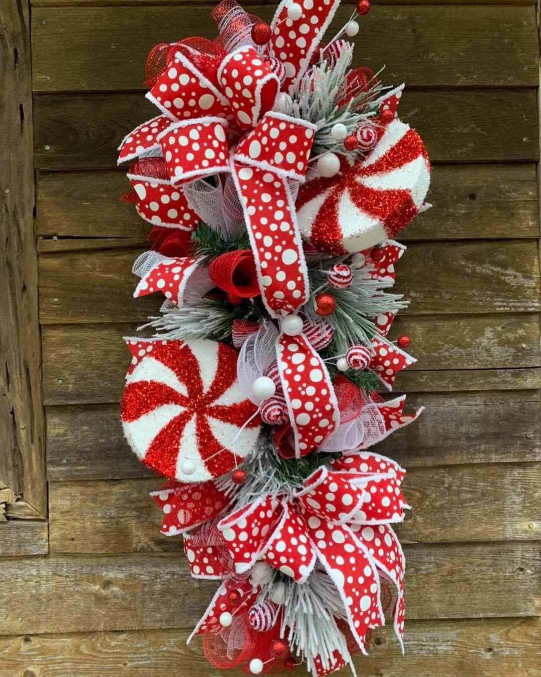 23+ Peppermint Christmas Tree Ideas for Sweet Holiday Decor 6 Polka Dot Peppermint Teardrop Swag