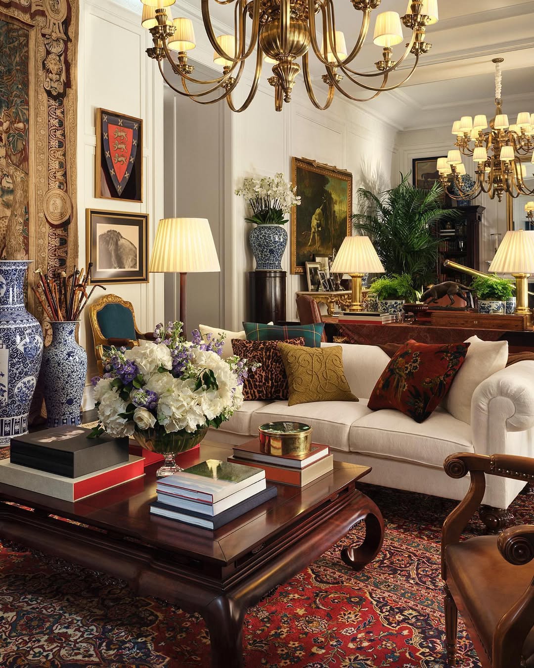 25+ Ralph Lauren Living Room Ideas 6 Traditional Collector salon