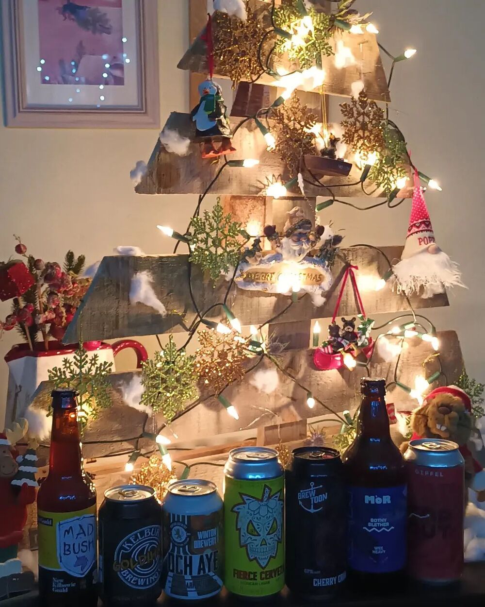 27+ Wood Christmas Trees DIY Ideas for Rustic and Creative Holiday Decor 16 Craft Beer Tabletop Slat Tree